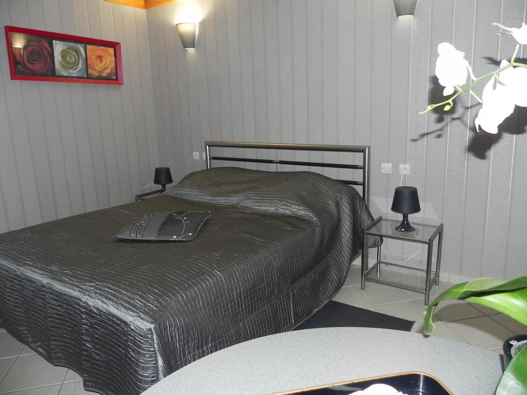 Les Charmilles Acomodação com café da manhã Hazebrouck Quarto foto
